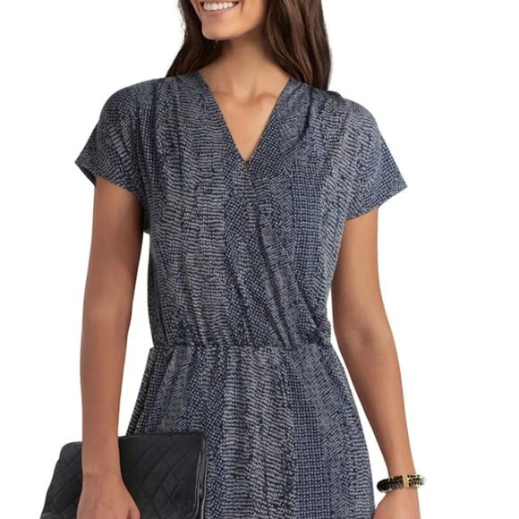 NWT H by Halston blue surplice short sleeve dress in abstract python sz small - Picture 2 of 10